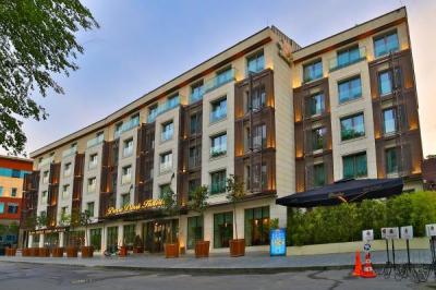 Dosso Dossi Hotels Downtown