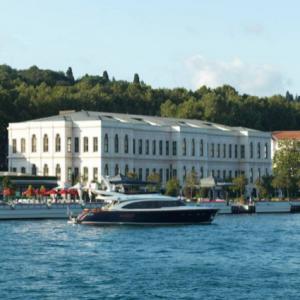 Four Seasons Hotel Istanbul at the Bosphorus in Istanbul