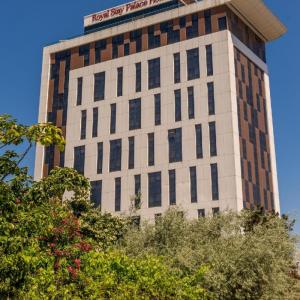 Grand Harilton Otel