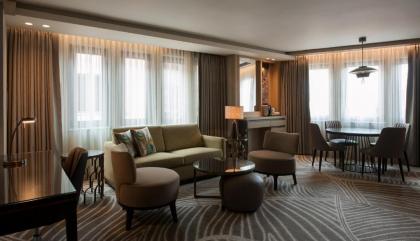 DoubleTree by Hilton Istanbul - Sirkeci - image 18