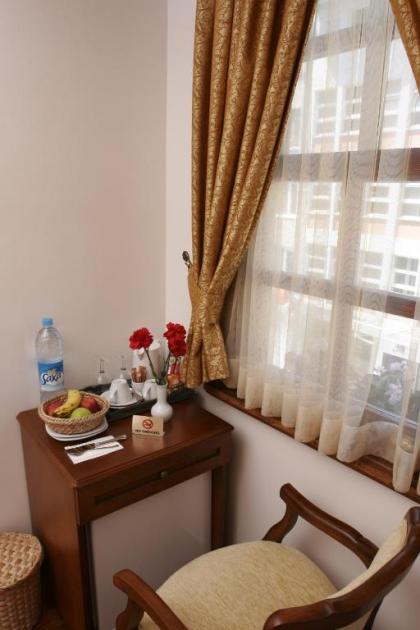 Old City Luxx Boutique Hotel - image 12