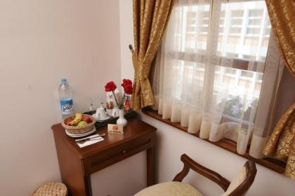 Old City Luxx Boutique Hotel - image 17