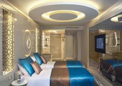 Sura Design Hotel & Suites - image 14