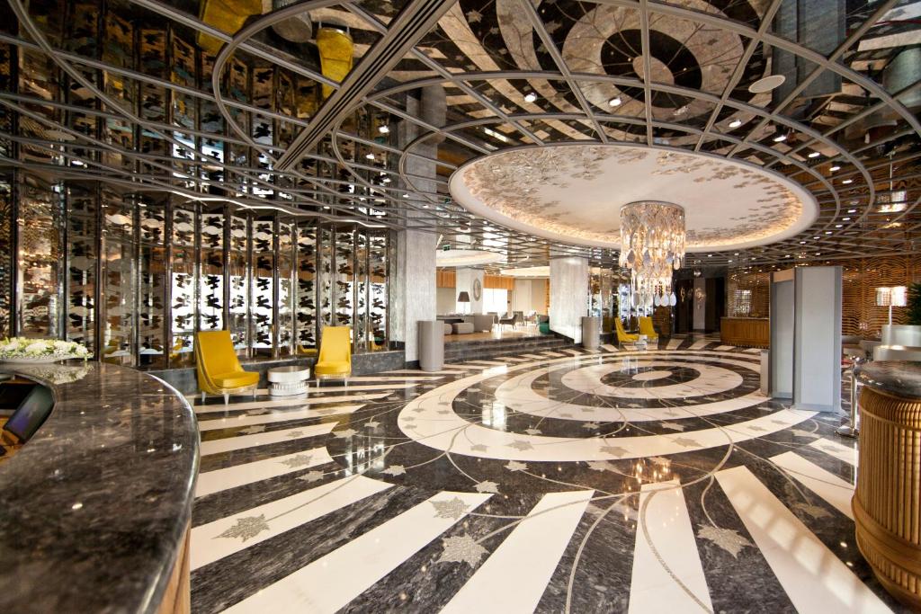 Wyndham Grand Istanbul Kalamış Marina Hotel - image 5