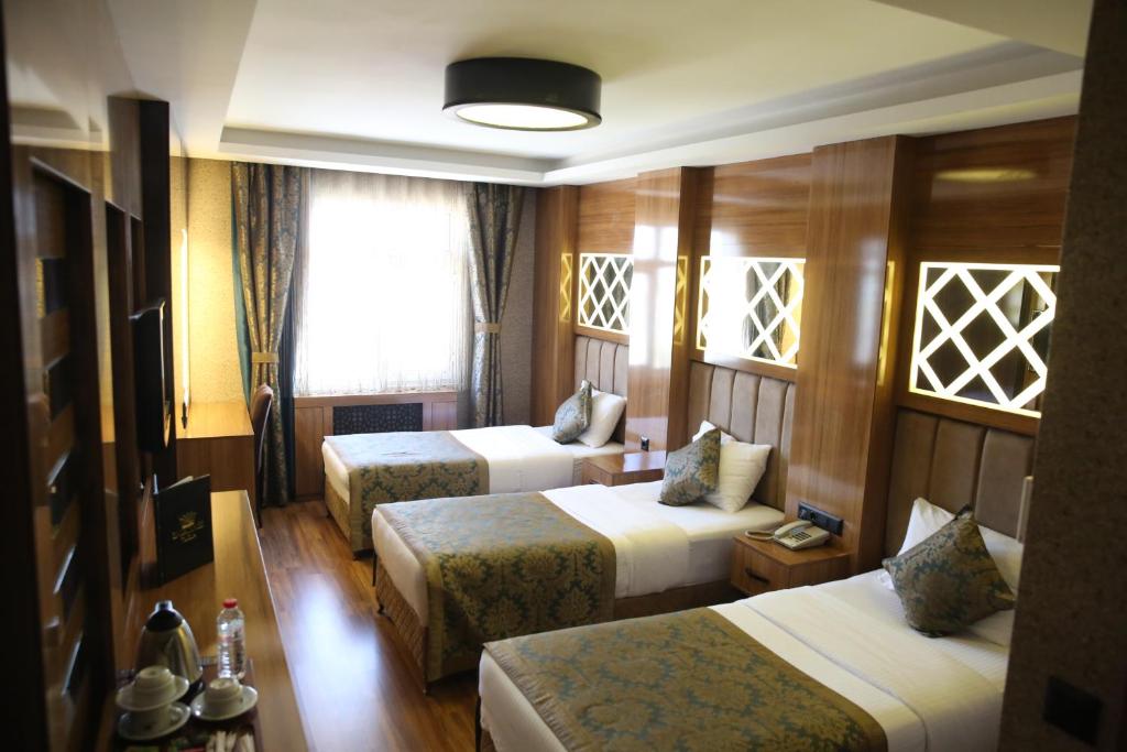 Emirtimes Hotel Tuzla - image 3