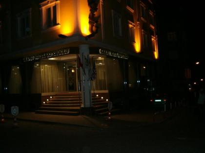 Bayrampasa Grand Hotel Seferoglu - image 16