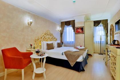 Edibe Sultan Hotel - image 10