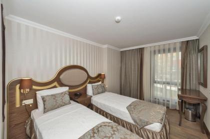 Realstar Hotel - image 10