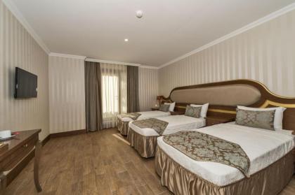 Realstar Hotel - image 14