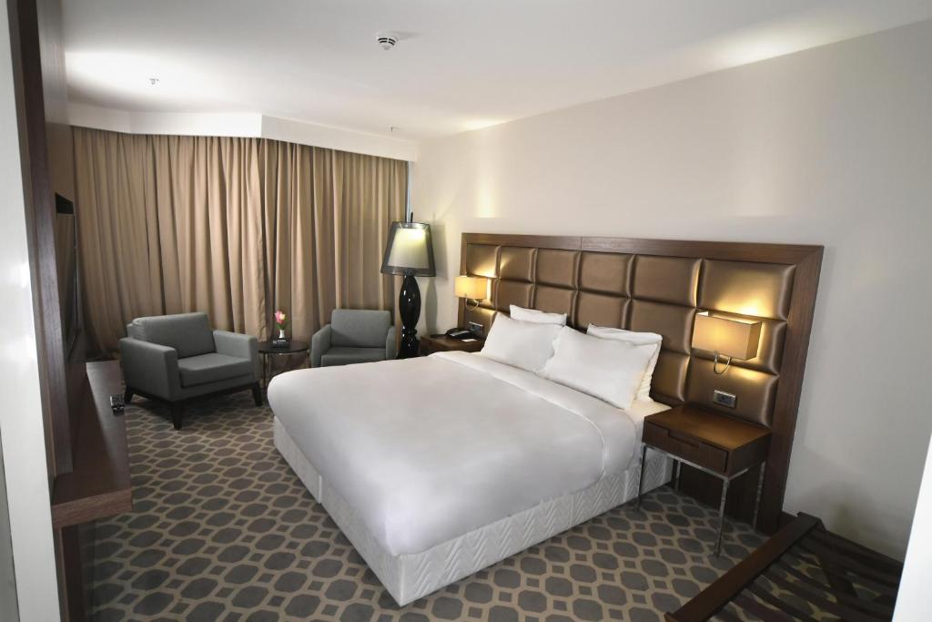Mercure Istanbul West Hotel & Convention Center - image 3
