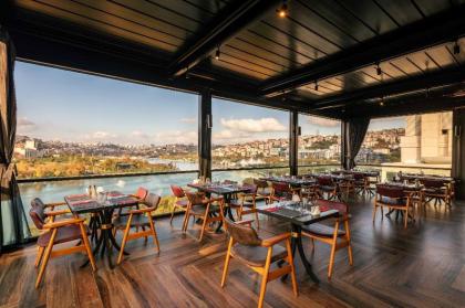 Ramada Hotel Suites Istanbul Golden Horn - image 10
