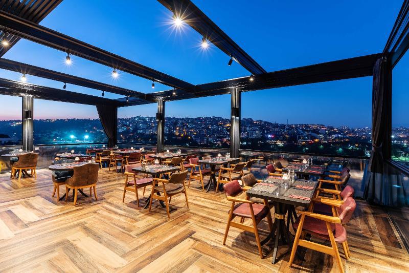 Ramada Hotel Suites Istanbul Golden Horn - image 5