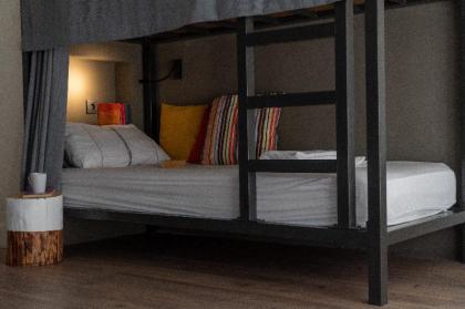 Moda Drei - Concept Hostel - image 18
