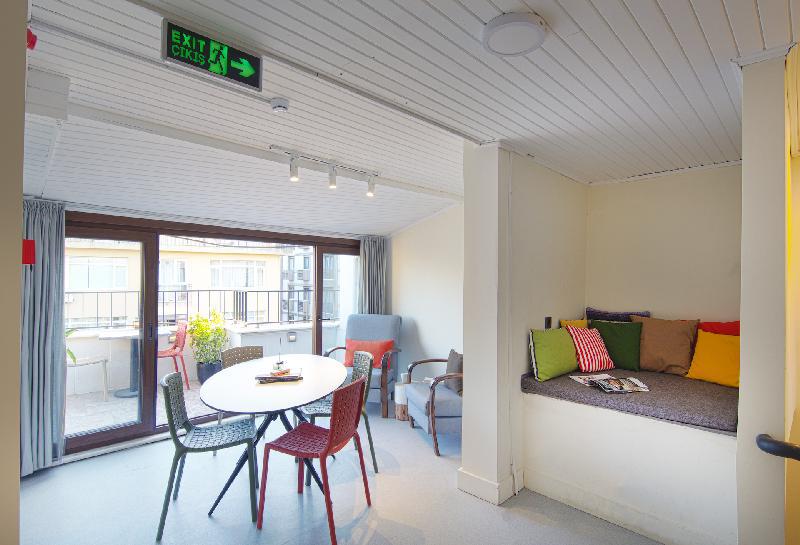 Moda Drei - Concept Hostel - image 3