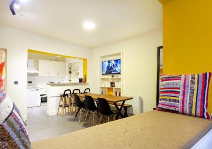 Moda Drei - Concept Hostel - image 8
