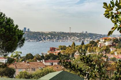 Amazing View Terrace One BR | Cengelkoy Uskudar Istanbul 