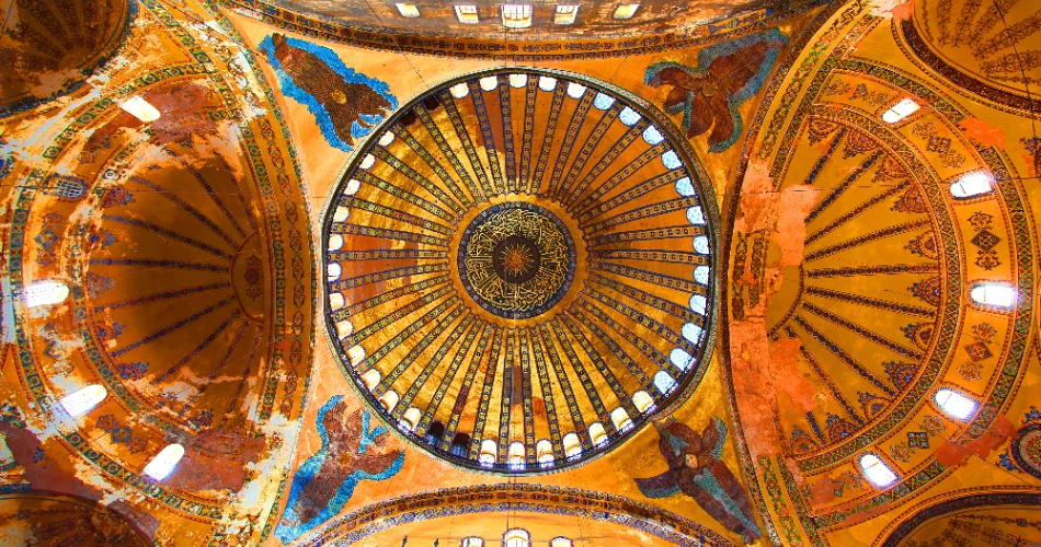 Hagia Sophia vs. Blue Mosque: A Tale of Two Architectural Wonders