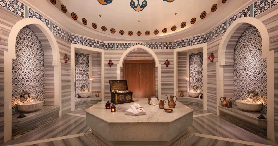 A Comprehensive Travel Guide to Istanbul, Turkey