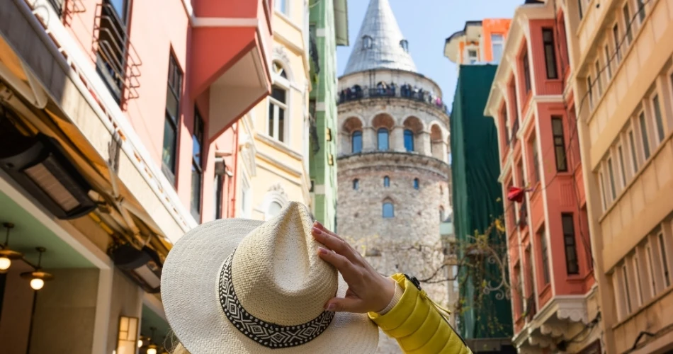 Nights in Istanbul: Bars, Food, and Fun You Can’t Miss