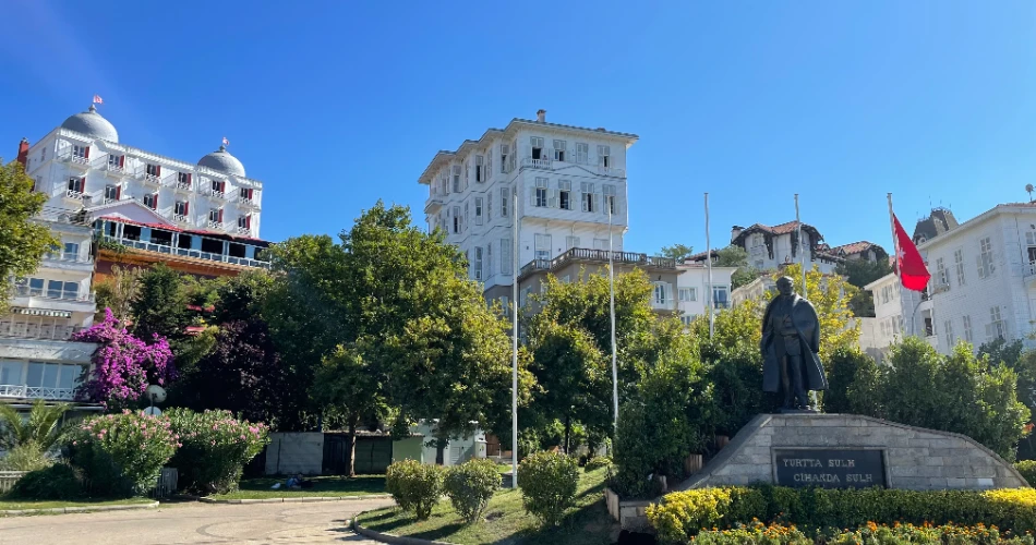 10 Most Romantic Spots in Istanbul for Couples