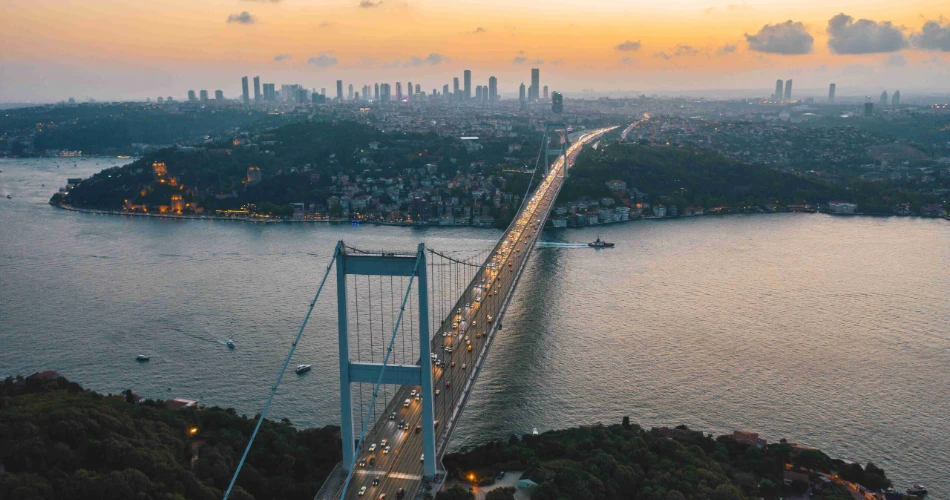Travel Like a Local in Istanbul