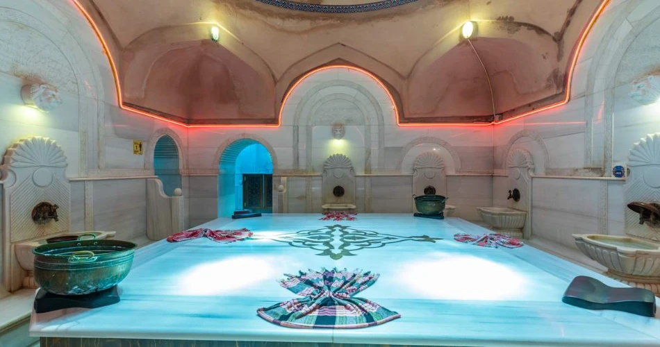 Travel Like a Local in Istanbul