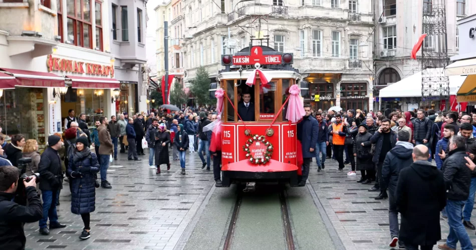 Travel Like a Local in Istanbul