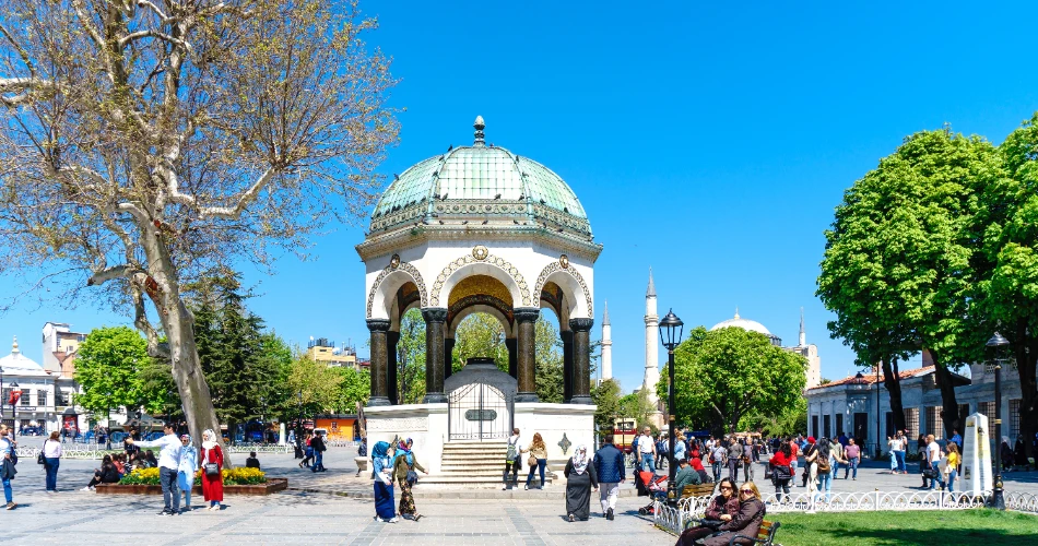 7 of Istanbul's Fascinating Fountains