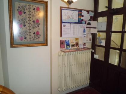 Guest House - Grandma's House - image 24