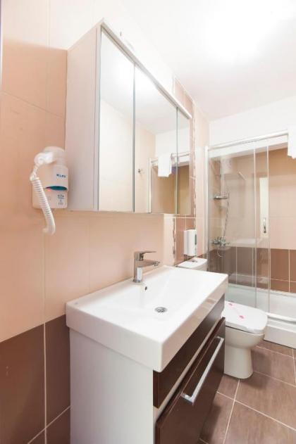 Blueway Hotel Residence - image 2