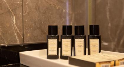 Louis Rooms - image 24