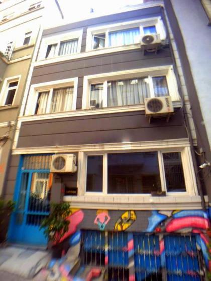 Rodin Hostel - image 9