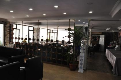 Biter Hotel - image 22