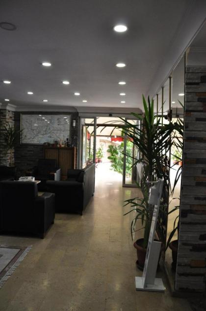 Biter Hotel - image 24