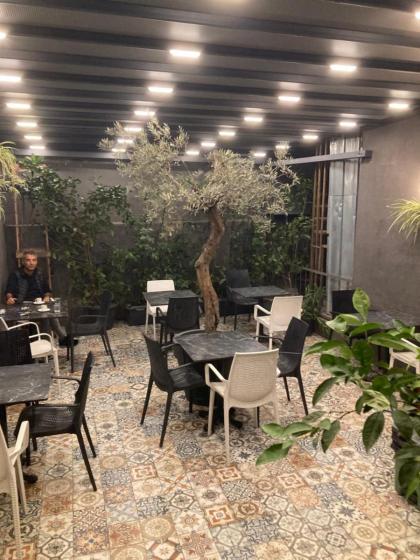 Oval Flats Old City - image 27