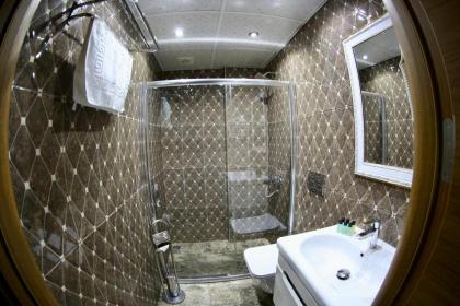 Maranda Suit Hotel - image 26