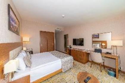 eLotte Palace Hotel - image 21