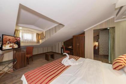 Vision Deluxe Hotel - image 5