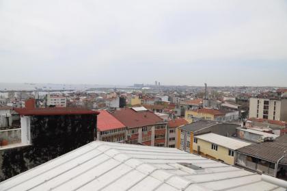 Grand Tower Hotel - image 28