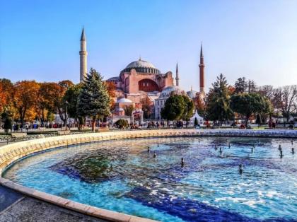 Intimate Studio Hagia Sophia - image 24