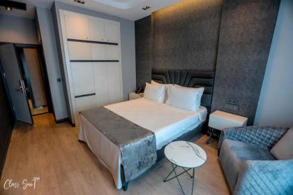 Class Suit Hotel - image 26