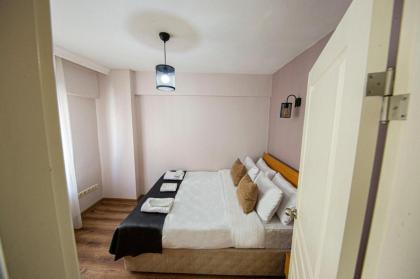 Three Apples Suites Taksim - image 21