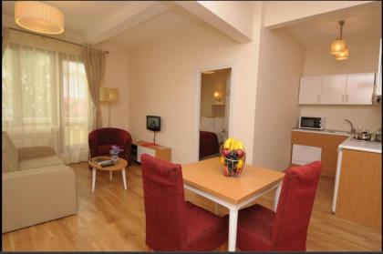Three Apples Suites Taksim - image 24