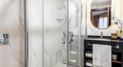 Aprilis Deluxe Hotel - image 25