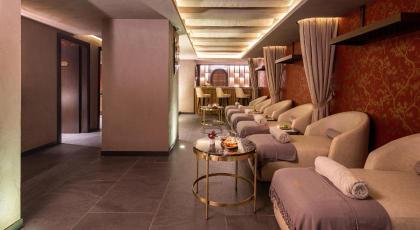 Cronton Design Hotel - image 28