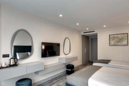 Pera Bosphorus Hotel - image 23