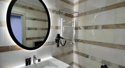 MQ Hotel Suites & SPA - image 30