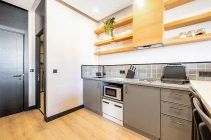 Upside Apartments - image 29