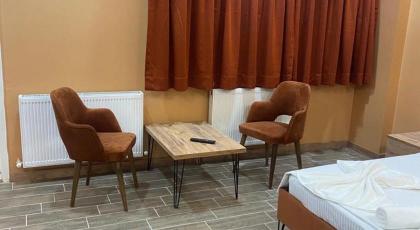 CEMRE SUIT - image 21