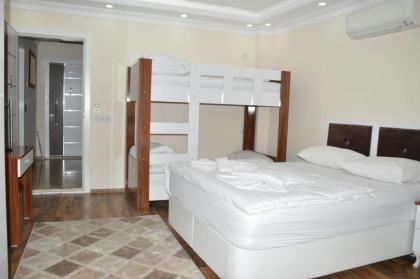 sea star duran apart - image 25